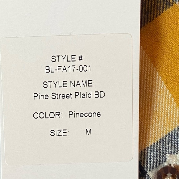 Brewers Lantern Flannel Plaid Medium Mens Button Down Shirt NWT - Picture 7 of 12